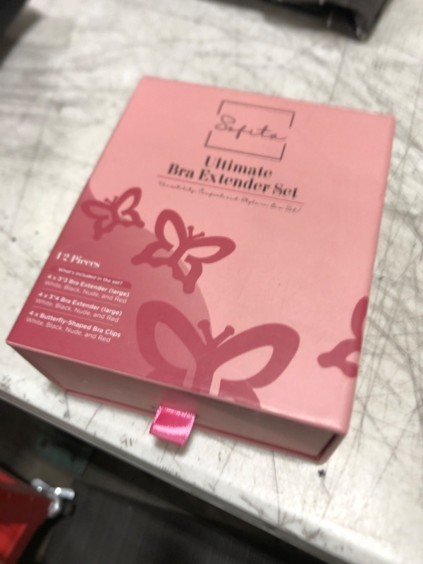 Photo 2 of Sofita ¡¡GIFT BOX!! Bra Extenders 4 Hook Plus Size Bra Extenders 3 Hooks Plus Size Bra Extender 2 Hook. 5 Hook Bra Extender + 4 Bra Clips (3 * 3, 3 * 4 - White/Black/Nude/Red)