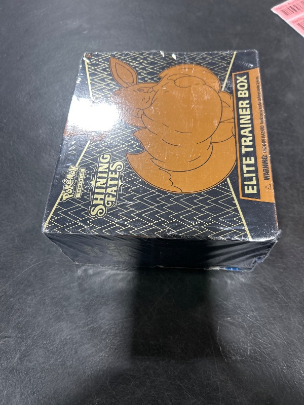 Photo 2 of Pokemon TCG: Shining Fates Elite Trainer Box