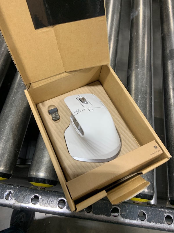 Photo 4 of Logitech MX Master 3S - Wireless Performance Mouse with Ultra-fast Scrolling, Ergo, 8K DPI, Track on Glass, Quiet Clicks, USB-C, Bluetooth, Windows, Linux, Chrome - Pale Grey