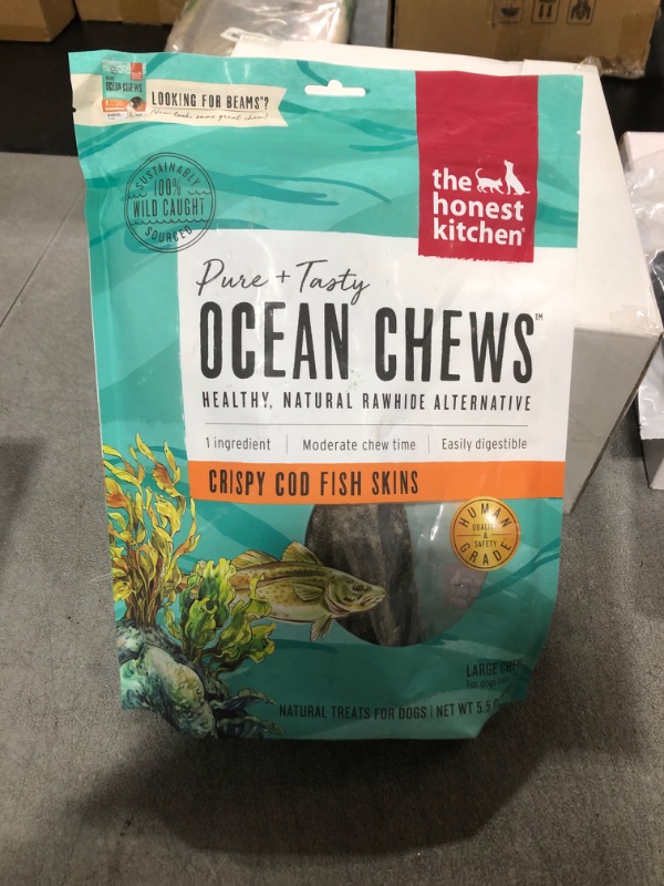 Photo 1 of The Honest Kitchen of Crispy Cod Fish Skins Ocean Chews Single-Ingredient Dog Treats, 5.5 Ounces Each Best By November 30 2025