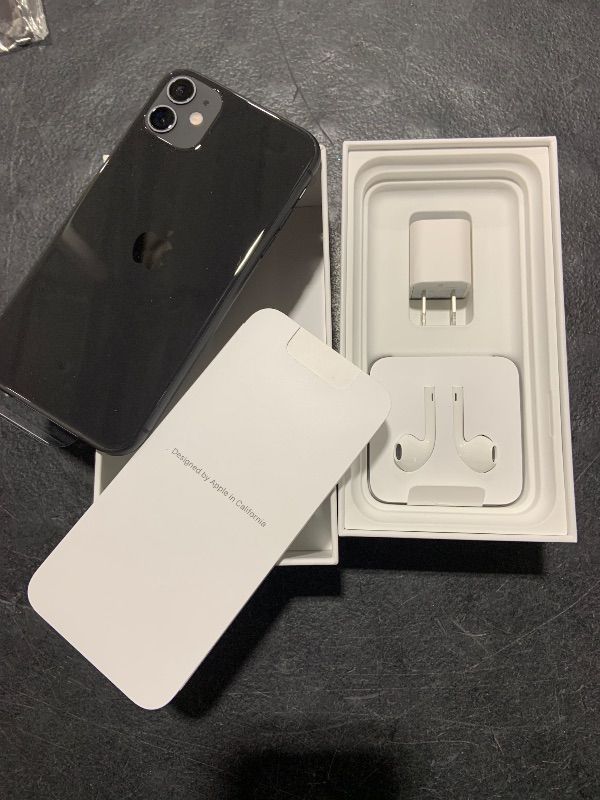 Photo 2 of Apple iPhone 11 (128GB) - Black (T-Mobile)