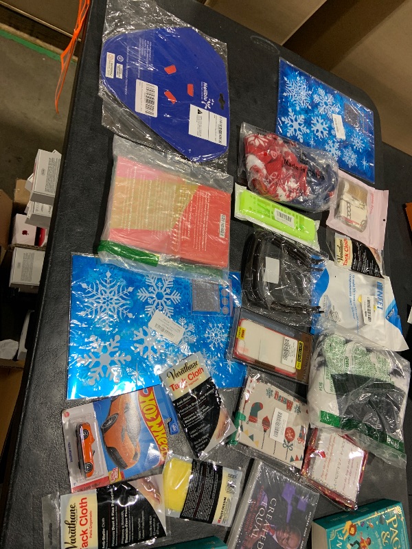 Photo 1 of  BOX OF MIXED ITEMS 