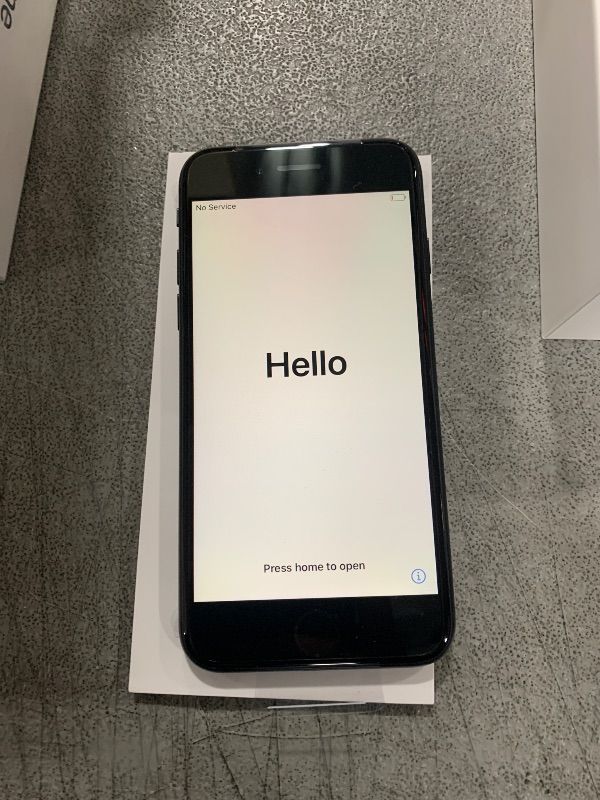 Photo 1 of Apple iPhone SE (2nd Generation), US Version, 128GB, Black - Unlocked (Renewed)