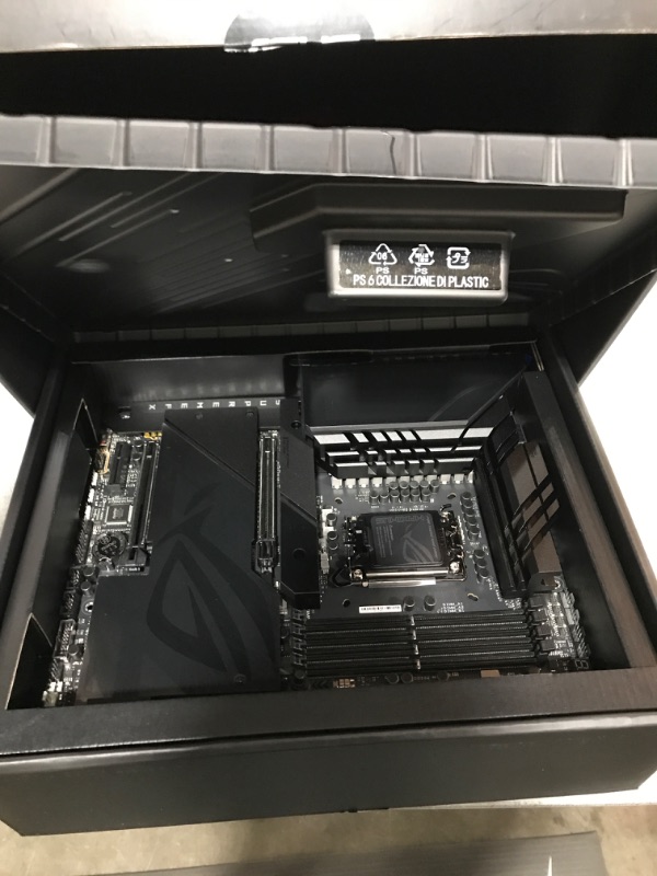 Photo 2 of ASUS ROG Maximus Z790 Dark Hero (WiFi 7) LGA 1700(Intel 14th &13th&12th Gen) ATX Gaming Motherboard(PCIe 5.0x16, 5xM.2 Slots,DDR5,2X Thunderbolt 4 Ports, USB Type-C Front-Panel)  