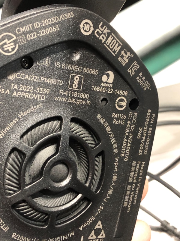 Photo 1 of Logitech G733 Lightspeed Wireless Gaming Headset with Suspension Headband, Lightsync RGB, Blue VO!CE mic technology and PRO-G audio drivers - Black