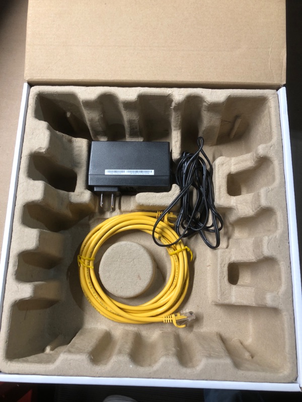 Photo 1 of NETGEAR Nighthawk Modem Router Combo C7000-Compatible with Cable Providers Including Xfinity by Comcast, Spectrum, Cox,Plans Up to 800Mbps | AC1900 WiFi Speed | DOCSIS 3.0