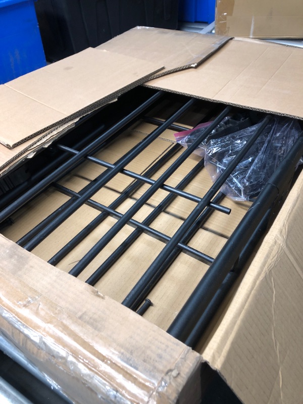 Photo 3 of ***USED - LIKELY MISSING PARTS - UNABLE TO VERIFY FUNCTIONALITY***
VEVOR Roof Rack Cargo Basket, 64" x 39" x 6" Rooftop Cargo Carrier with Extension, Heavy-Duty Steel 200 LBS Capacity Universal Roof Rack Basket, Luggage Holder for SUV, Truck