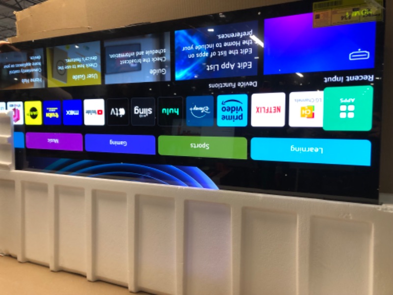 Photo 1 of LG 55-Inch Class OLED evo C4 Series Smart TV 4K Processor Flat Screen with Magic Remote AI-Powered with Alexa Built-in (OLED55C4PUA, 2024)