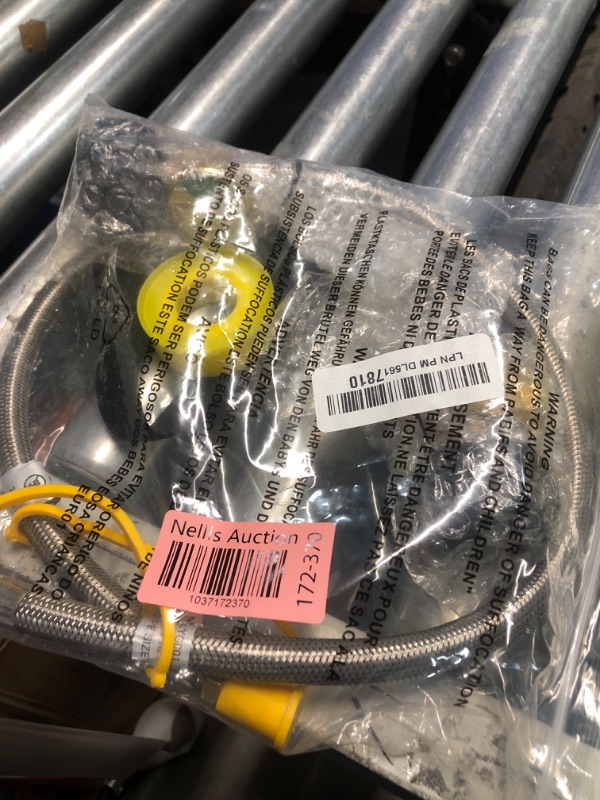 Photo 1 of 2 Packs RV Propane Hoses with Gauge, 18 Inch Stainless Steel Braided Camper Tank Hose,Rv lp Gas Hoses Connector for Standard Two-Stage Regulator, 40Lb 250PSI, 1/4" NPT /QCC1 Fittings