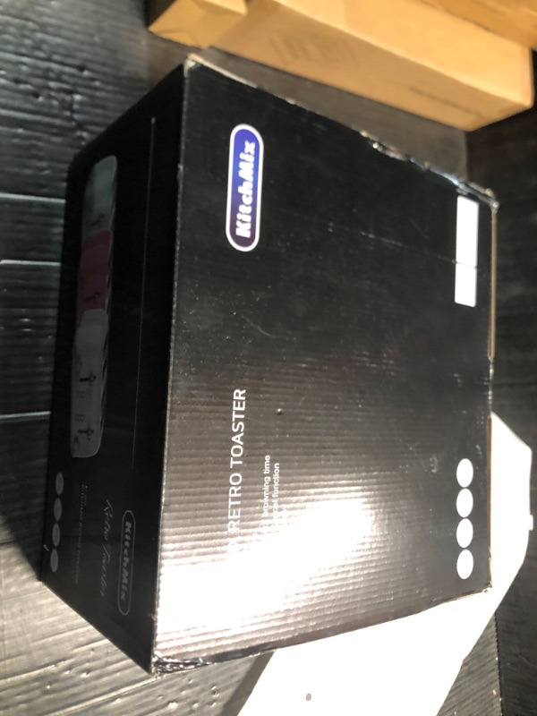 Photo 1 of Toaster 4 Slice, Retro Stainless Toaster with 6 Bread Shade Settings,1.5''Wide Slots Toaster with Cancel/Defrost/Reheat Functions,Dual Independent Control Panel, Removal Crumb Tray (White)