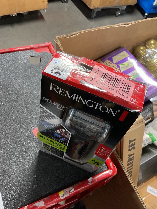 Photo 2 of ***(HEAVILY USED)***
Remington F5 Power Series Foil Shaver, Electric Razor for Men, Cordless Rechargeable with Pop Up Trimmer, Pivot & FlexFoil Technology, Lightweight Handheld Design, Black