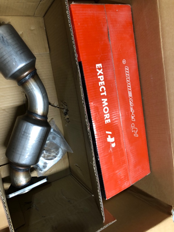 Photo 1 of A-Premium Left and Right 2-PC Catalytic Converter Kit Direct-Fit Compatible with Infiniti Q50, G35, G37, QX50, Q60, M35, M37, QX70, Q70, Q70L, FX35, FX37, Q40, EX35, EX37 & Nissan 370Z, EPA Compliant