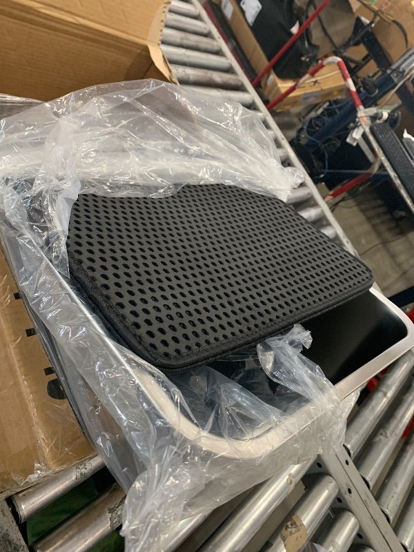 Photo 1 of ** MISSING PARTS ** Vivifying Stainless Steel Litter Box, XL Side Entry Extra Large Litter Box with Lid for Big Cats & Kitty, Removable Enclosed Metal Cat Pan with High Sided Enclosure, Scoop, Mat, Footboard (Black)