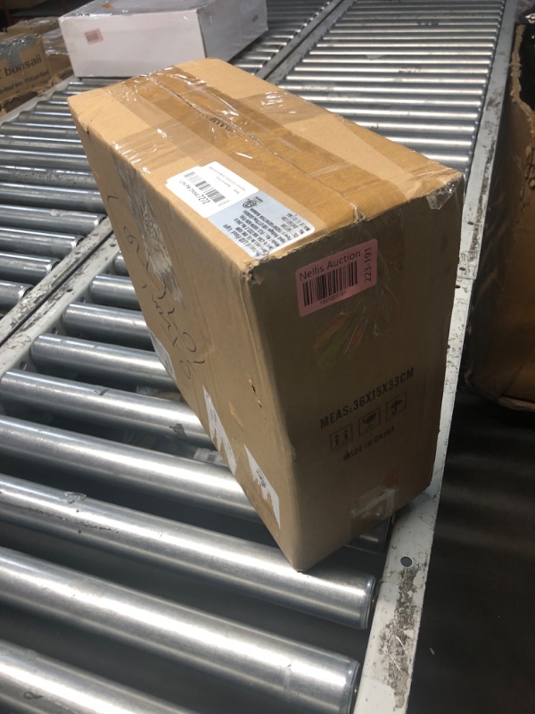 Photo 1 of **FOR PARTS ONLY**Doesn't work**
kadision 150W LED Flood Light with Dusk-to-Dawn Photocell, 150W-100W-75W Adjustable 130lm/W 5000K Daylight 100-277V IP65 Waterproof, Slip Fitter Mount LED Parking Lot Light, ETL Listed