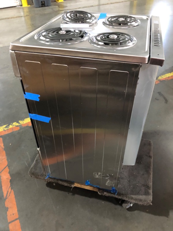 Photo 1 of ***TRUCK/TRAILER PICKUP ONLY - MAJOR DAMAGE - SEE COMMENTS***
Avanti ERU240P3S ERU240 24" Electric Range Oven with Framed Glass Door, in Stainless Steel