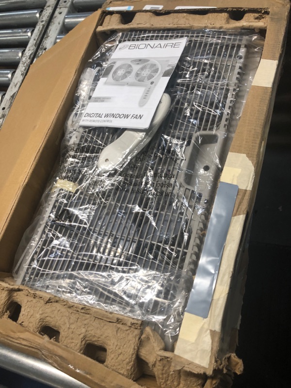 Photo 1 of ***(NO RETURNS OR REFUNDS/ FOR PARTS ONLY/ NON FUNCTIONAL)***
Bionaire Thin Window Fan with Manual Controls(BWF0502M-WM)