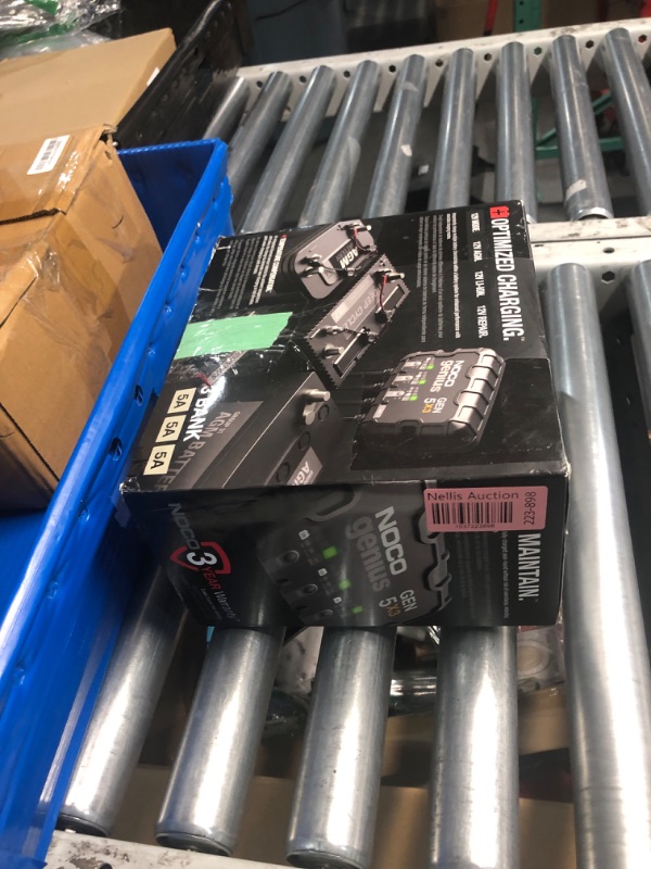 Photo 1 of (not functional)(sold for parts) NOCO Genius GEN5X3, 3-Bank, 15A (5A/Bank) Smart Marine Battery Charger, 12V Waterproof Onboard Boat Charger,