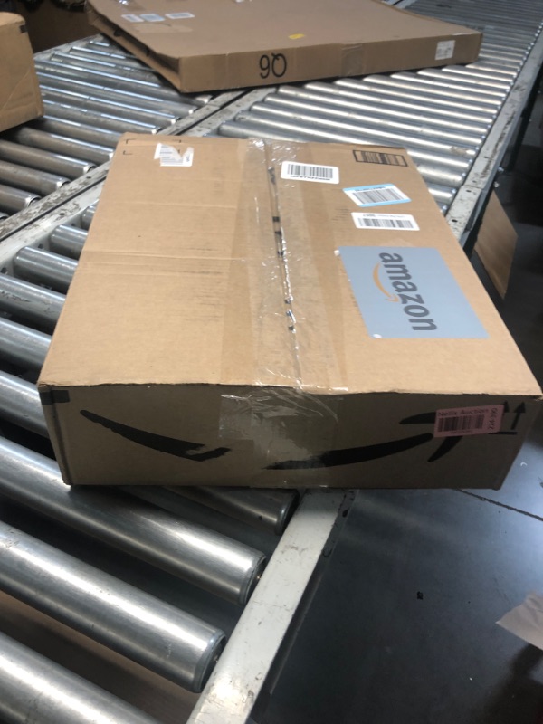 Photo 1 of ***DAMAGED - CRACKED - SEE PICTURES***
FARBERWARE Build-a-Board Cutting Board with Single Compartment and Clear Locking Lid for Charcuterie, Snacks, and More, Bamboo