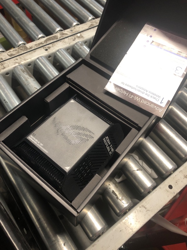 Photo 1 of (POWER TESTED) ASUS ROG Rapture GT6 (1PK) Tri-Band WiFi 6 Gaming Router, covers up to 2,900 sq ft, 2.5 Gbps port, triple-level game acceleration, UNII 4, lifetime internet security, Black