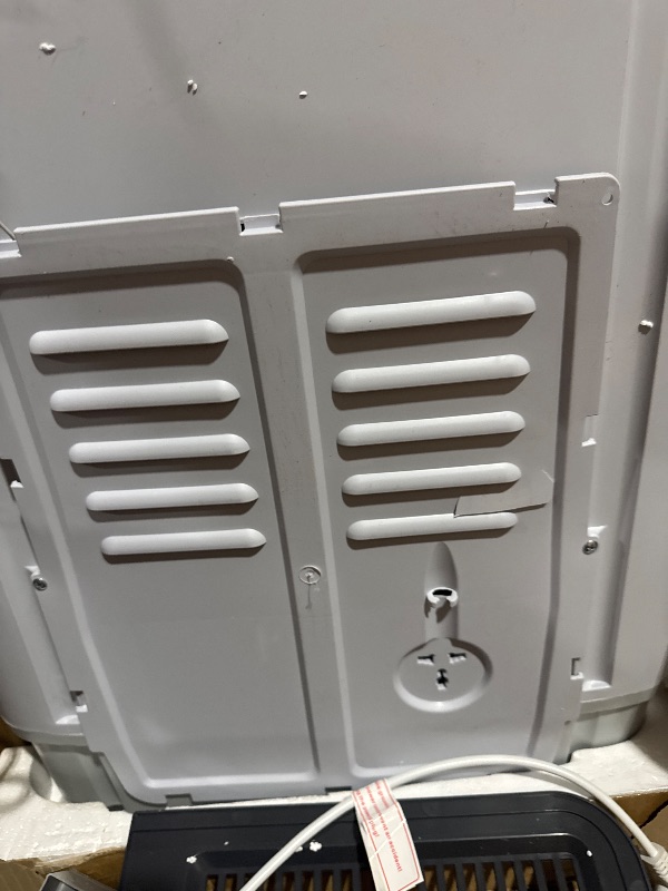 Photo 1 of **Minor damage***
Brand: AYCLIF
AYC-WM001 WM001 Portable Washer, Transparent Gray