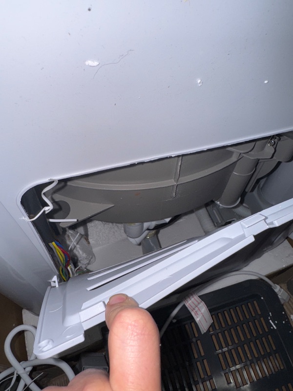 Photo 1 of **Minor damage***
Brand: AYCLIF
AYC-WM001 WM001 Portable Washer, Transparent Gray