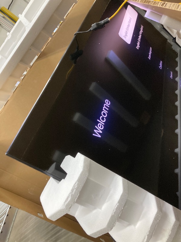 Photo 1 of 85" Class U8 Series Mini-LED 4K UHD QLED Smart Google TV (2024)