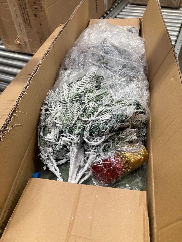 Photo 1 of 




Clearance
Vrilay
Vrilay 6ft Pre-Lit Snow Flocked Artificial Christmas Tree w/ 1000 Tips 300 Lights, Gold Ribbon & Snowflake Christmas Decorations