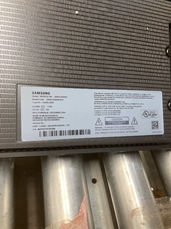 Photo 1 of 55” Class LS03D The Frame Series QLED 4K with Anti-Reflection and Slim Fit Wall Mount Included (2024)