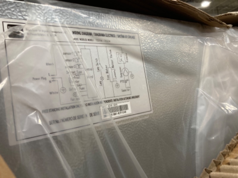 Photo 1 of Kenmore 30 in. 18.1 cu. ft. Capacity Refrigerator/Freezer with Adjustable Glass Shelving, Humidity Control Crispers, Ice Maker, ENERGY STAR Certified, Fingerprint Resistant Stainless Steel