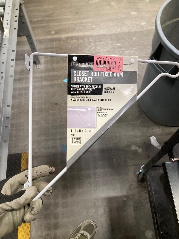 Photo 1 of 
Everbilt
Fixed Arm Steel Closet Rod Support Bracket