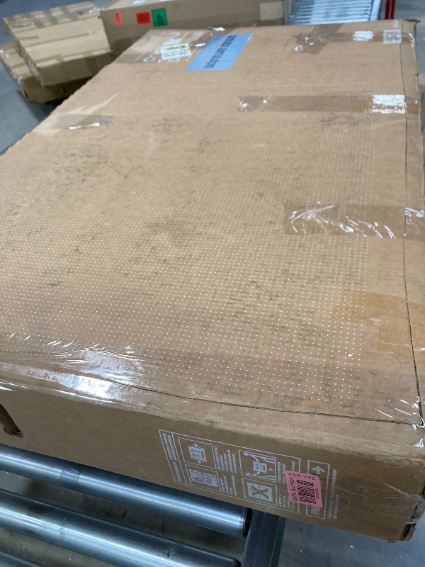 Photo 1 of SAMSUNG 50-Inch Class Crystal UHD 4K DU7200 Series HDR Smart TV w/Object Tracking Sound Lite, PurColor, Motion Xcelerator, Mega Contrast, Q-Symphony (UN50DU7200, 2024 Model)