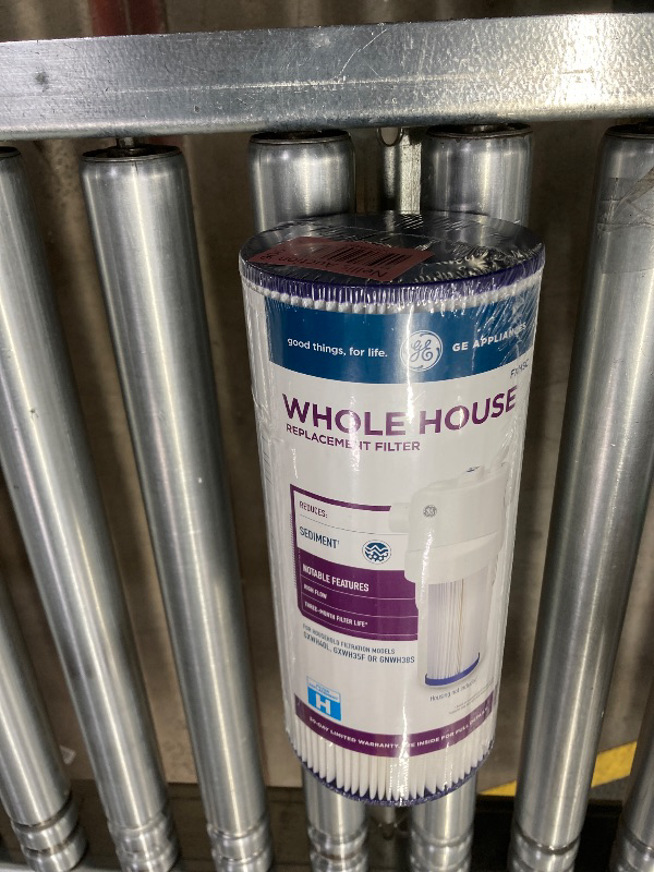 Photo 1 of GE Universal Whole House Replacement Water Filter Cartridge FXHSC