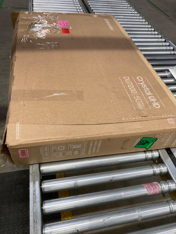 Photo 1 of SAMSUNG 50-Inch Class Crystal UHD 4K DU7200 Series HDR Smart TV w/Object Tracking Sound Lite, PurColor, Motion Xcelerator, Mega Contrast, Q-Symphony (UN50DU7200, 2024 Model)