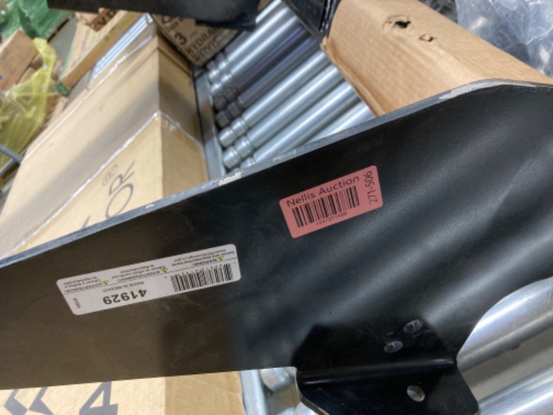 Photo 1 of Draw-Tite 41929 Custom Class V 2 Inch Square Receiver 12,000 Pound Gross Tongue Weight Tow Trailer Hitch for Select Dodge and RAM Vehicles