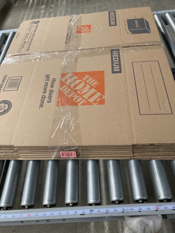 Photo 2 of 10. Box The Home Depot 21 in. L x 15 in. W x 16 in. D Medium Moving Box with Handles MBX