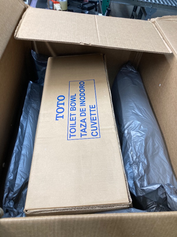 Photo 1 of ****TOILET BOWL ONLY****TOTO C776CEFGT40 Drake Elongated Universal Toilet Bowl Only with CeFiONtect WASHLET+ Ready - Less Seat Cotton Toilets and Bidets Toilet Bowls