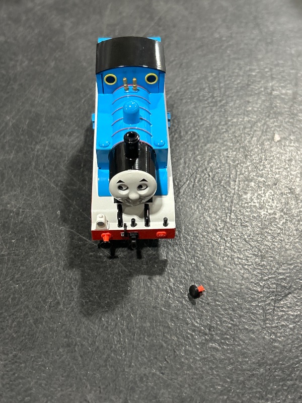 Photo 2 of Bachmann Trains - THOMAS & FRIENDS THOMAS THE TANK ENGINE w/Moving Eyes - HO Scale