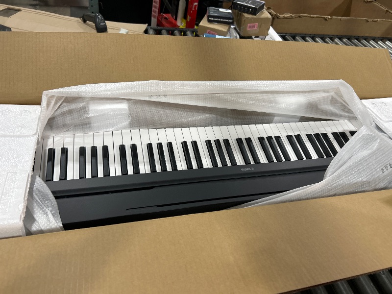 Photo 2 of YAMAHA P71 88-Key Weighted Action Digital Piano with Sustain Pedal and Power Supply (Amazon-Exclusive)