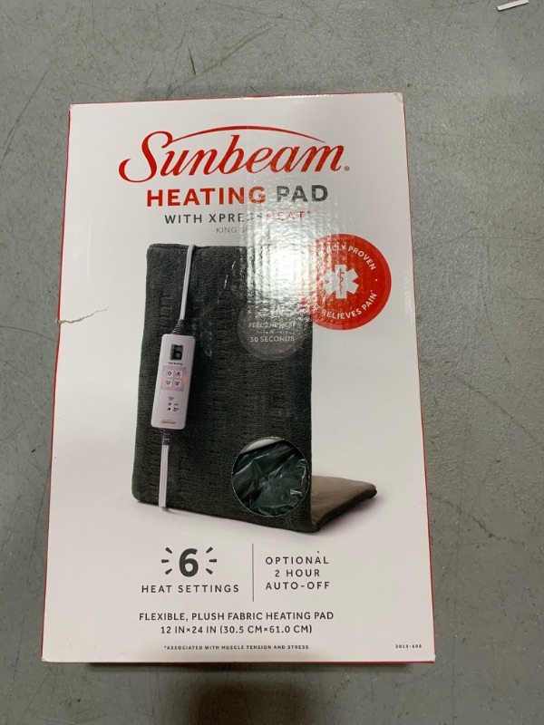 Photo 2 of Sunbeam XL Heating Pad for Back, Neck, and Shoulder Pain Relief, Auto Shut Off, 6 Heat Settings, Extra Large 12 x 24, Green, Ideal for Muscle Aches and Arthritis Pain