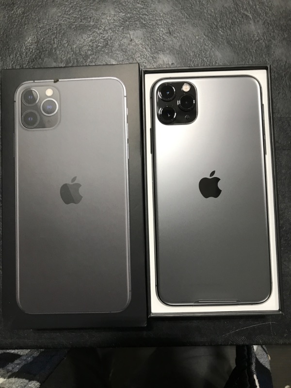 Photo 2 of Apple iPhone 11 Pro 64GB