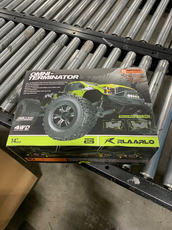 Photo 2 of CROBOLL Mini 1:10 Carbon Fiber RC Car Roller for Adults, 4X4 Off-Road RC Truck with Central Differential Transmission Structure, All Terrain RC Monster Truck Supporting the Battery with Different Size