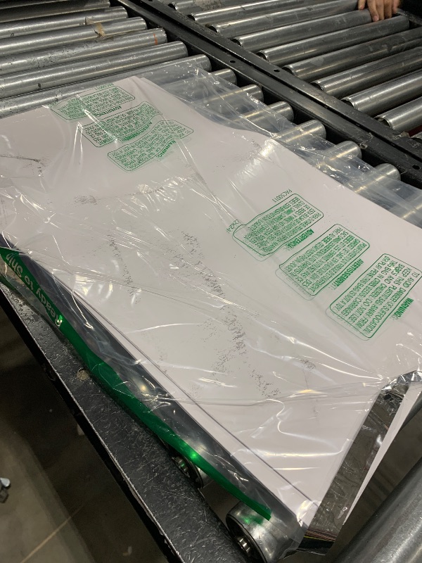 Photo 1 of Mefleet 24x14x4 Inches Extra Large Gift Boxes with Lids 6 Pack Deep Coat Clothes Robe Blanket Sweater Box for Christmas Presents, Holidays, Birthday Gift Wrapping White