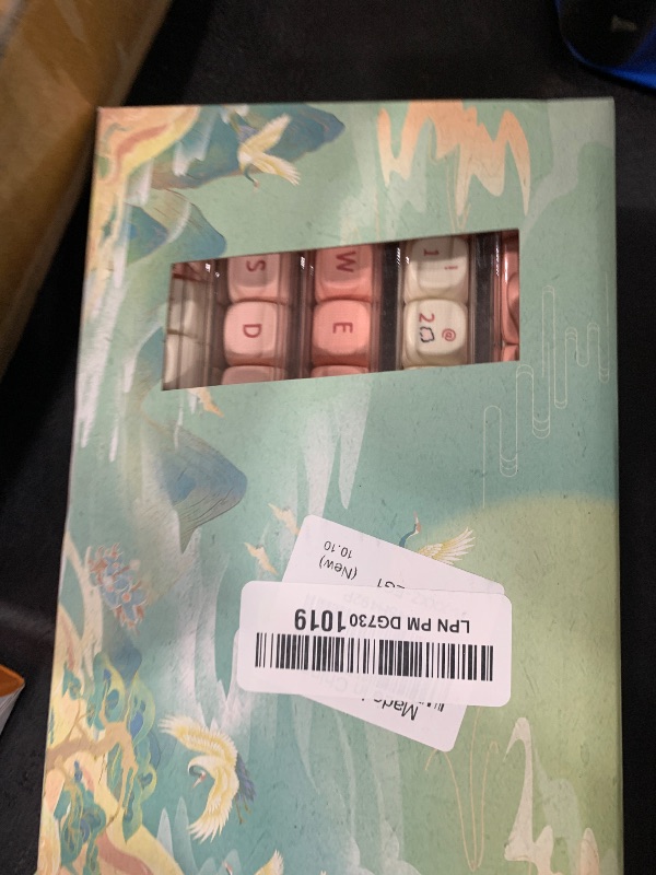 Photo 1 of Pink Keycaps PBT MOA Profile Cute Pig Custom Keyboard Keycaps DYE-SUB 131 Keys Set for Cherry MX Switches Alice Mechanical Keyboard