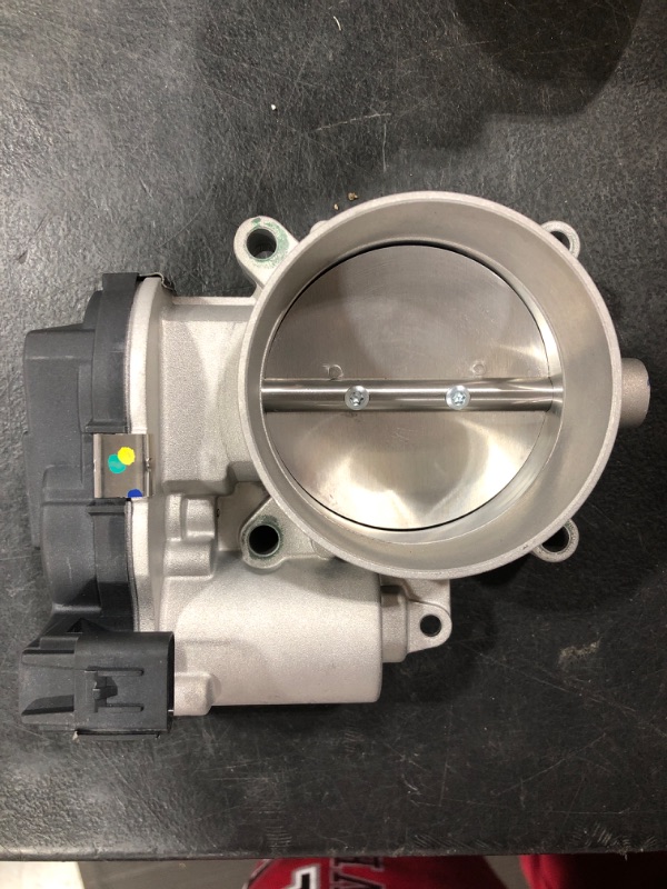 Photo 1 of Cardone 67-7014 Remanufactured Fuel Injection Throttle Body, TBI/ETB (Renewed)