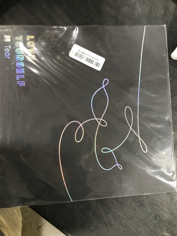 Photo 1 of LOVE YOURSELF : 'Tear'[LP]