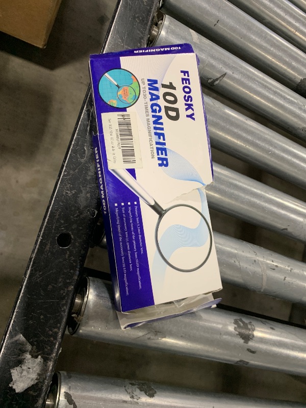 Photo 1 of Feosky Handheld Reading Magnifier, 10X 30X Magnifier, 90mm Shatterproof Lens, Adults Close Work Non-Slip Handle for Seniors Reading and Kids Nature Exploration, Insect and Hobby Observation(Silver)