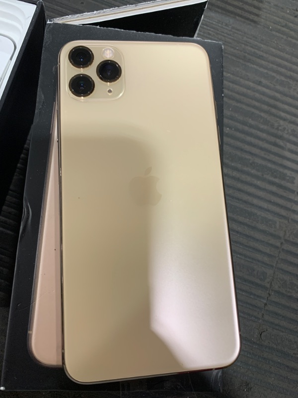 Photo 4 of Apple iPhone 11 Pro Max