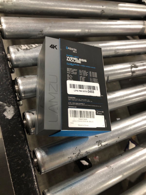 Photo 1 of Lamzu Atlantis Mini 4K Wireless Gaming Mouse, Ultra Lightweight 51g, 26000 DPI, Symmetrical, Mechanical Switch, Silver TTC Encoder, PAW3395 Sensor, MCU Nordic 52840-4k Dongle Included