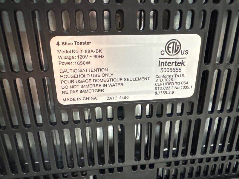 Photo 1 of **Major Damage**only the right side works **
Mecity 4 Slice Toaster with Touch Screen Control, 4 Wide Slots, Stainless Steel Smart Bread Toaster for Bagels, Muffins, Waffles, Dual Control Panel, Timer, Defrost, Reheat, 120V 1650W, Matt Black