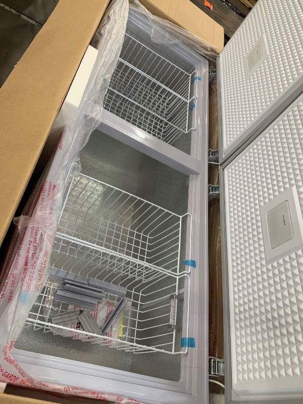 Photo 1 of VEVOR Chest Freezer, 19.8 Cu.ft / 561 L Large Deep Freezer with Split Top Double Locking Lids, Freestanding Commercial Chest Freezer & 4 Removable Baskets, 7-Level Adjustable Temp, LED Light, 6 Wheels